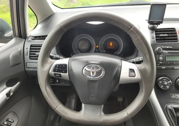 Toyota Auris cena 21990 przebieg: 220000, rok produkcji 2010 z Kutno małe 466